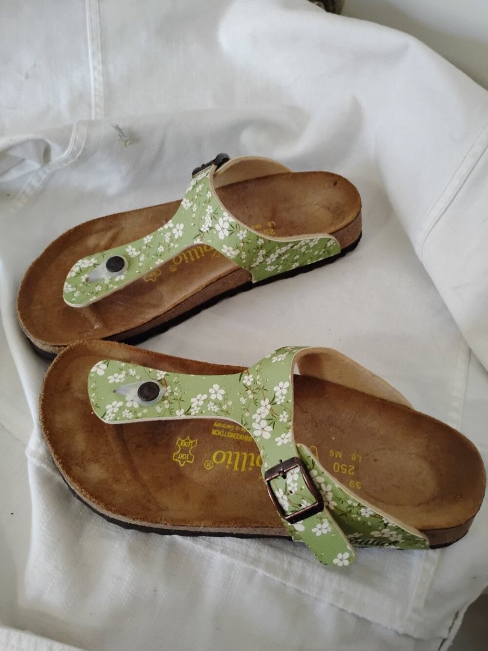 Birkenstock Papillo Green Floral sz 39